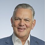 Volker Hausdorf, Mitglied des Vorstands, München